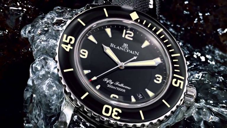 Top 10 Best Dive Watches Under $1000 - TechieMag